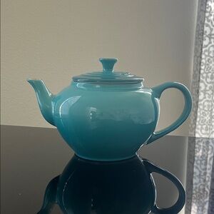 Le Creuset Small Teapot with Infuser